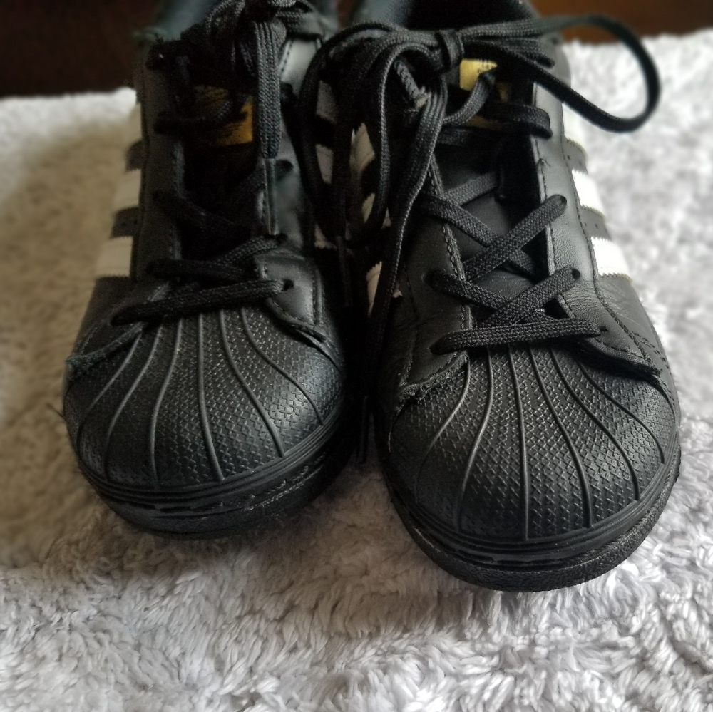 Adidas sneaker